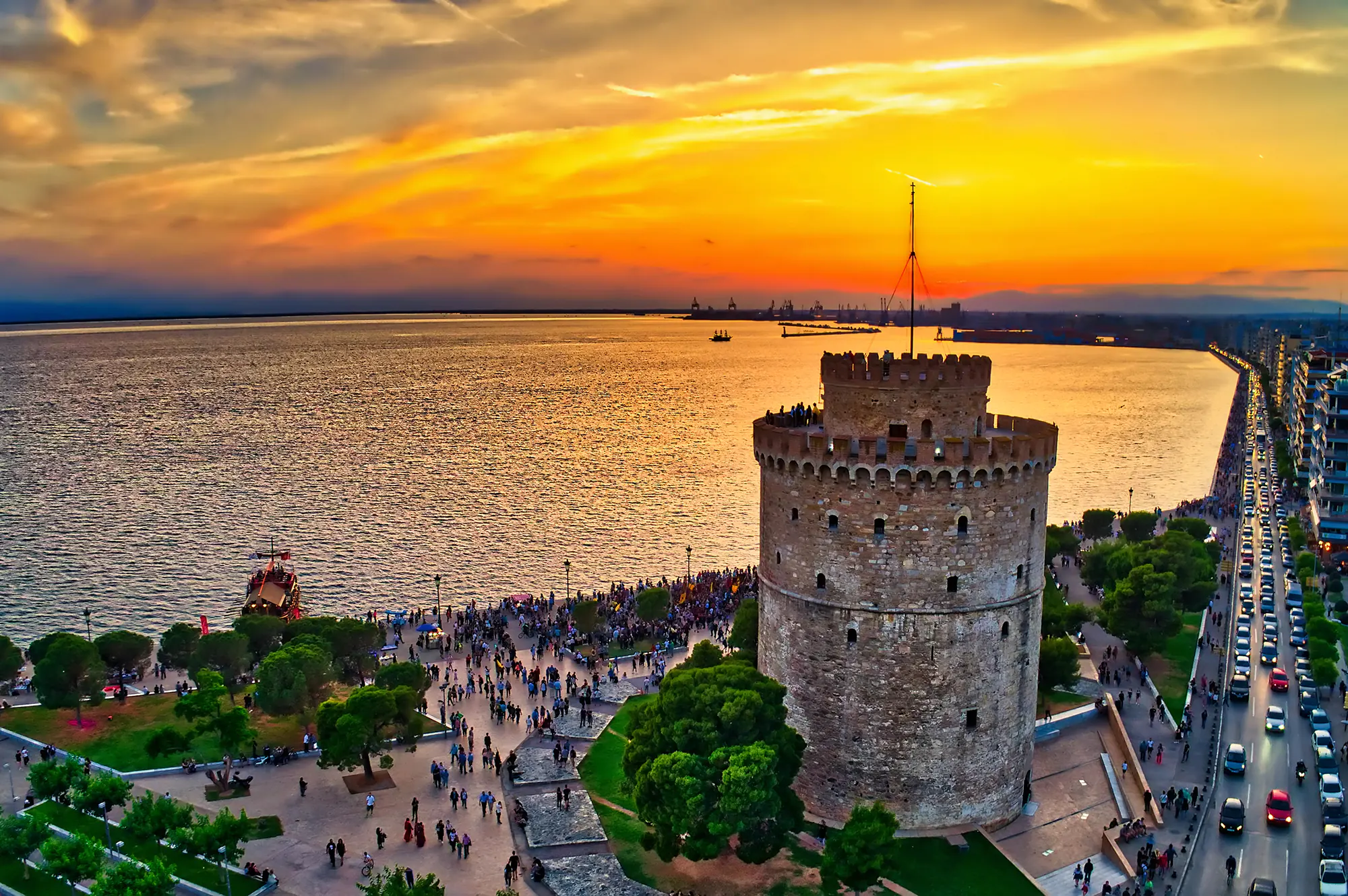 The White Tower of Thessaloniki – History, Legends & Unforgettable Views