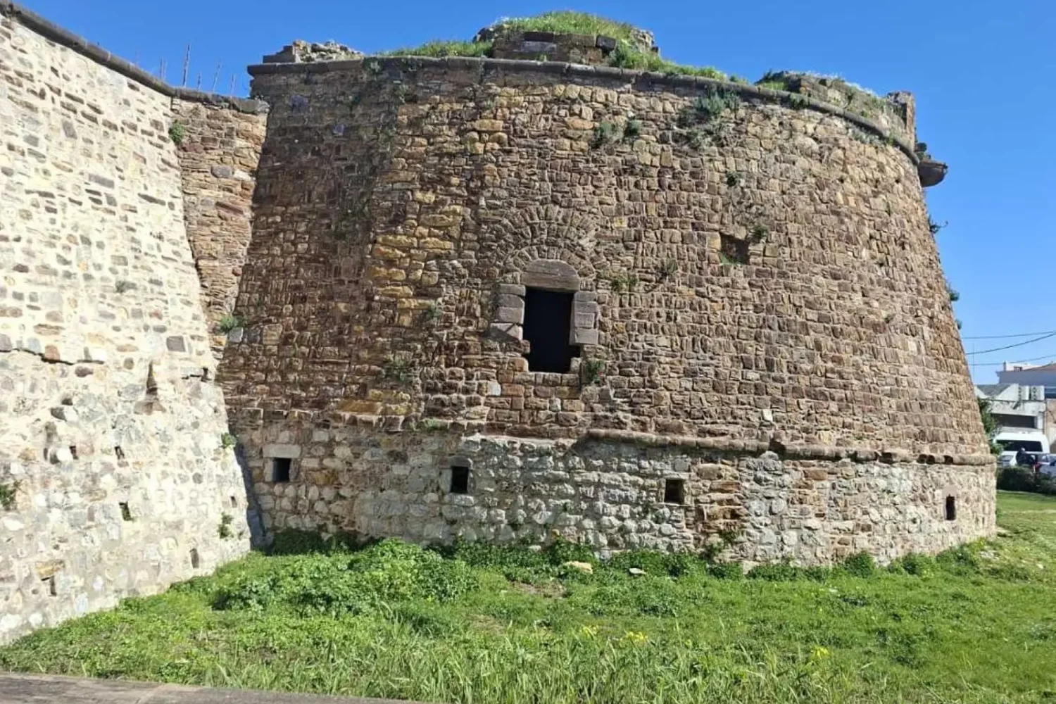 Castle Chios walking tour