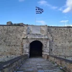 Περιπατητική ξενάγηση στο Κάστρο της Χίου: Ιστορία, Θρύλοι και Κρυμμένες Γωνιές