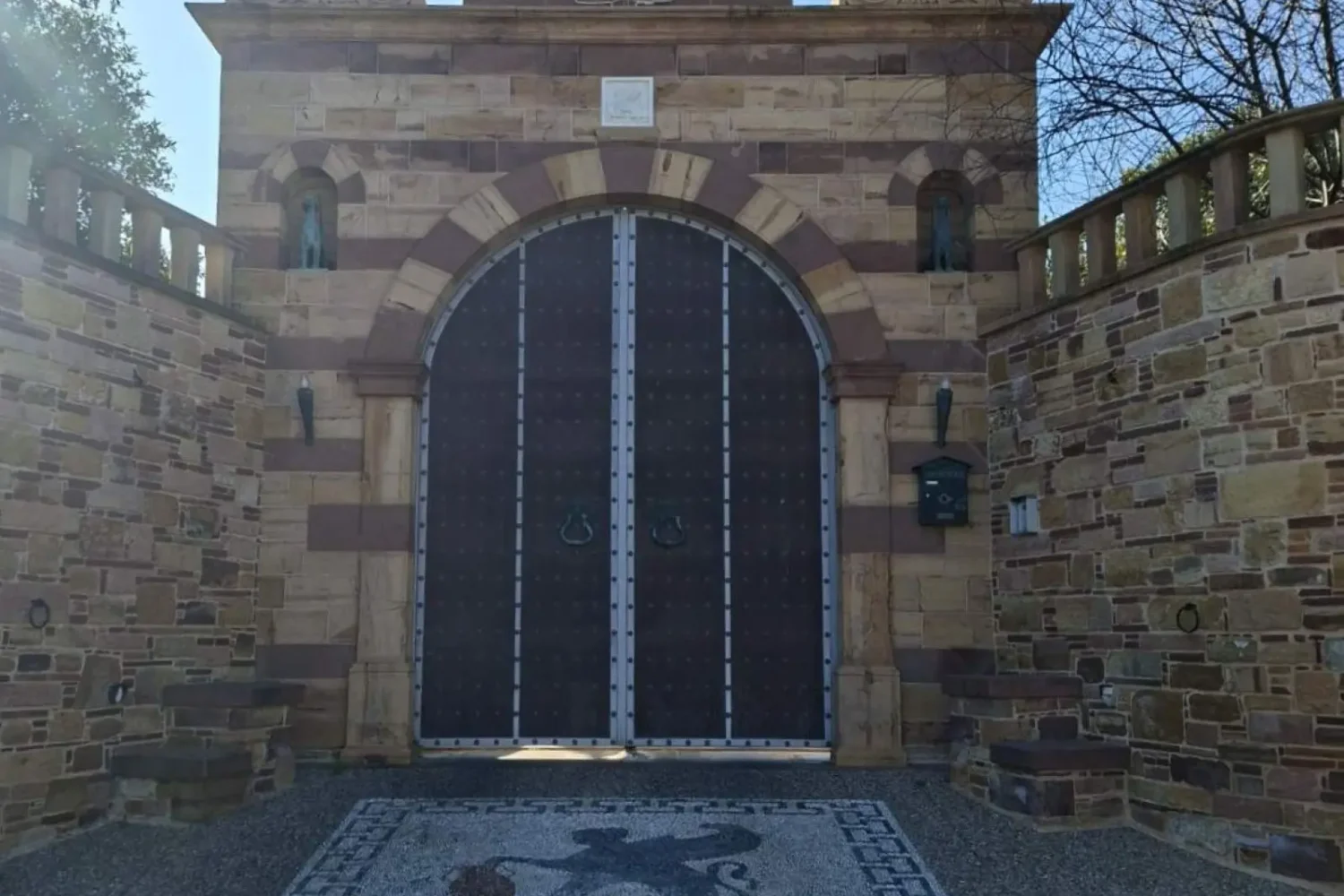 Περιπατητική ξενάγηση στον Κάμπο της Χίου.