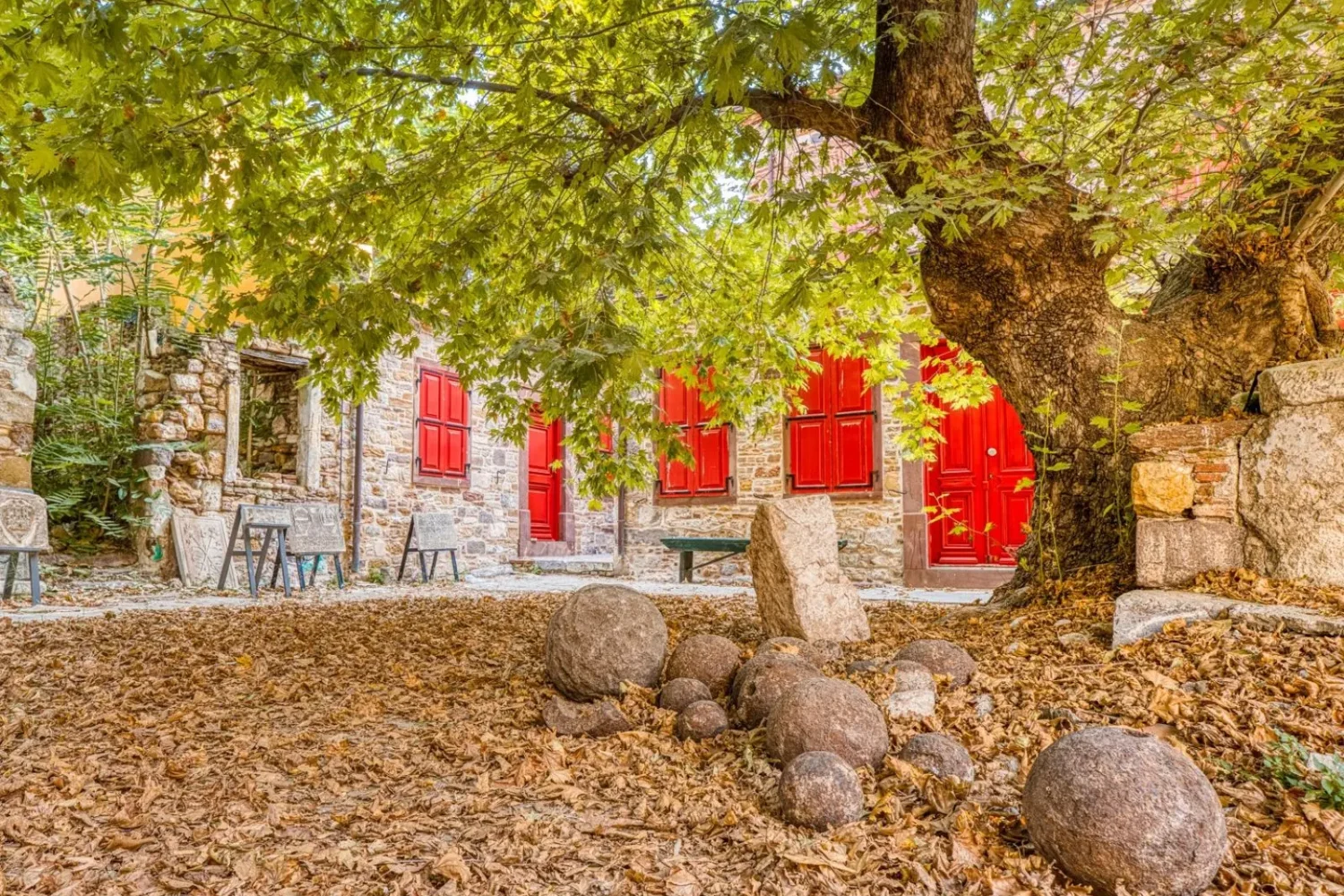 Private Chios Castle Walking Tour3